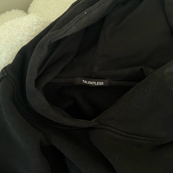 TALENTLESS STAPLE WOMEN HOODIE - Picture 3 of 3